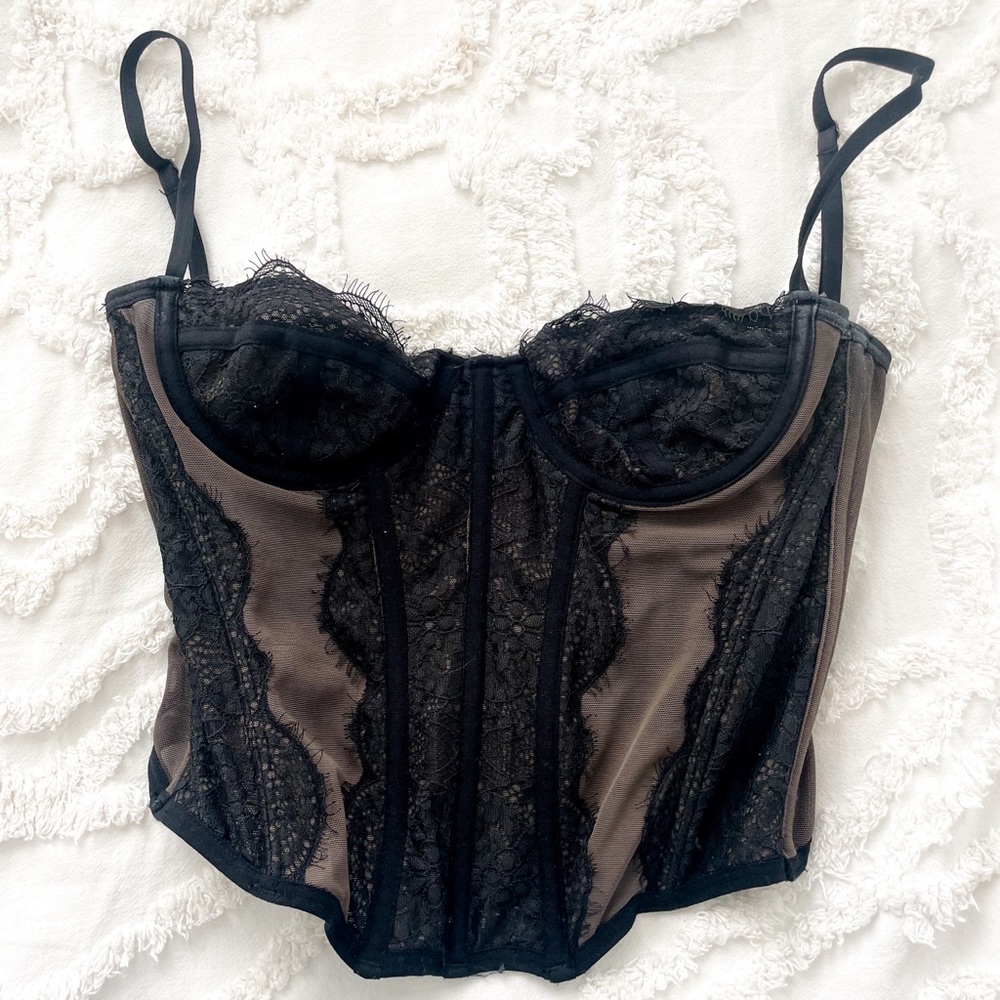 URBAN OUTFITTERS MODERN LOVE CORSET SIZE SMALL